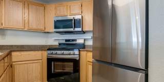 Move-In Ready Condo with Private Balcony & Modern Upgrades Gallery 9