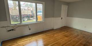 Single Family Home - Over 1 Acre of Land! Gallery 7