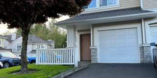 2 Bed, 2 bath Condo w/garage in West Bay at The Lakes in Kent, $2550/mo. Gallery 19