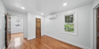 14 Yankee Place Gallery 5