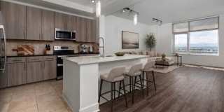 Acoma Gallery 11