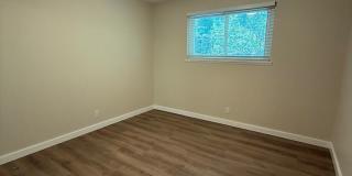 Updated Churchill 3 bedroom 2 bathroom Home Gallery 13