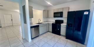 540 NE 5th Ln Gallery 11