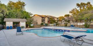 River Crossing ATX - Townhome - 2bd/2.5ba - W/D - Close to Downtown - $1395 Gallery 40