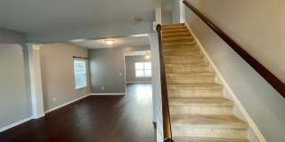 Stunning 4BR House in Charlotte Gallery 4
