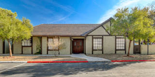 Single Story in the Heart of Las Vegas Gallery 1