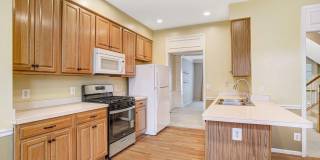 20927 TRINITY Square Gallery 10