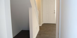 204 CAMERON Street Gallery 7