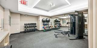 Clara Bay Harbor I Gallery 22