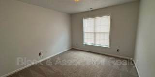 4804 Tanglewood Oaks Street Gallery 10