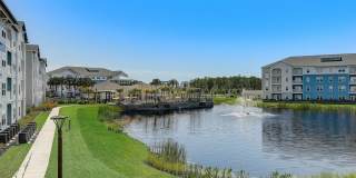 Atlas at the Loop Gallery 1