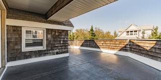 34 4th Avenue Gallery 27