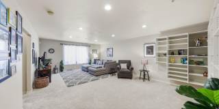 7642 E Hartford Drive Gallery 33