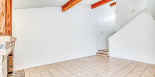 2012 Amy Sue Drive unit: B Gallery 13