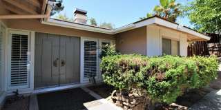 Victorville Green Tree Home- Refurbished 4 Bedrooms, 2 Bathrooms, New Paint, Gallery 10