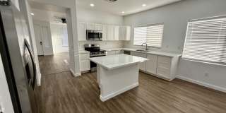 15238 W CUSTER Lane Gallery 6