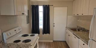 1 BR 1 BATH FULL REMODEL UPPER UNIT FREE RENT OAC Gallery 4