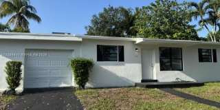 4711 Southwest 31st Drive Gallery 1