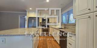 In the Villages 55+ Gated Community, 2/2+ Office, 1900+Sf, Deck, Views, Golf Course and Much More Gallery 5