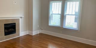 Beautiful Two Story Duplex in Historic Dilworth! Gallery 4