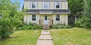 611 Lincoln Pkwy Gallery 1