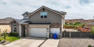 4 Bed, 3 Bath, 3 Car Garage Home For Rent Gallery 3