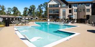 Aura Creekside Gallery 23