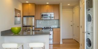 Sutton Plaza Apartments Gallery 1