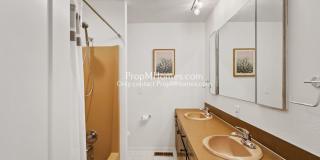 Mid-Century Modern Three Bedroom in Happy Valley! Mid-Century Modern Three Bedroom in Happy Valley! Gallery 20