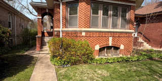 11634 South Hale Avenue Gallery 1