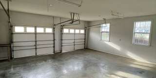 Spacious country home for lease Gallery 30