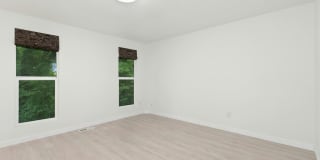 4bd/2.5ba Bellevue Home Gallery 11