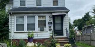 140 Phelps Avenue Gallery 1