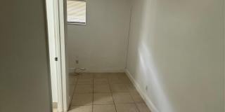1139 NW 9TH Avenue Gallery 10