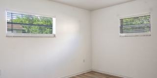 Elmwood Apartments Gallery 14