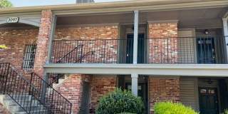 3097 Colonial Way - Unit M Gallery 1