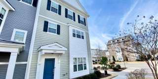 3 Bedroom Townhome in Spence Crossing! Water/Sewer/Trash/Landscaping INCLUDED! - Attached Garage - Pet Friendly! Gallery 1