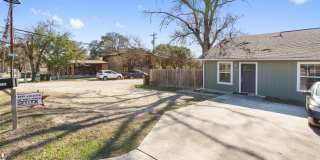 901 / 903 Allen St Gallery 1