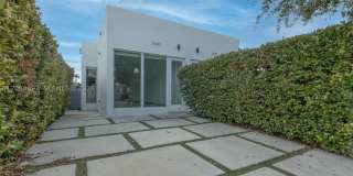 3662 SW 24th Ter Gallery 1
