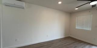 2 Bed 1 Bath Remodeled Unit in North Phoenix Gallery 5