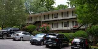 Charming Greenwood Apartments Perfect for Quiet Living Gallery 1