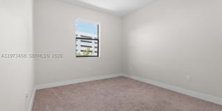 8058 NW 105th Ct Gallery 12