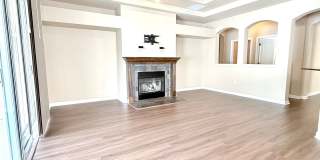 Spacious 4BR Home with Solar Panels, Downstairs Primary & Fenced Yard Gallery 19