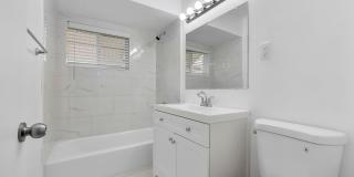 Spacious 3BD/2BA Home Gallery 12