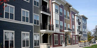 Washington Place Gallery 4