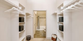 City House Apartments Gallery 18