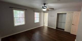 Elegant Colonial Style 2 Bedroom 2 and a half Bathroom Townhome in Little Rock Gallery 26