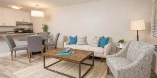 Ellinwood Gallery 11