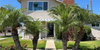 1041 West Acacia Avenue Gallery 1