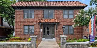 Highland Oaks Gallery 1